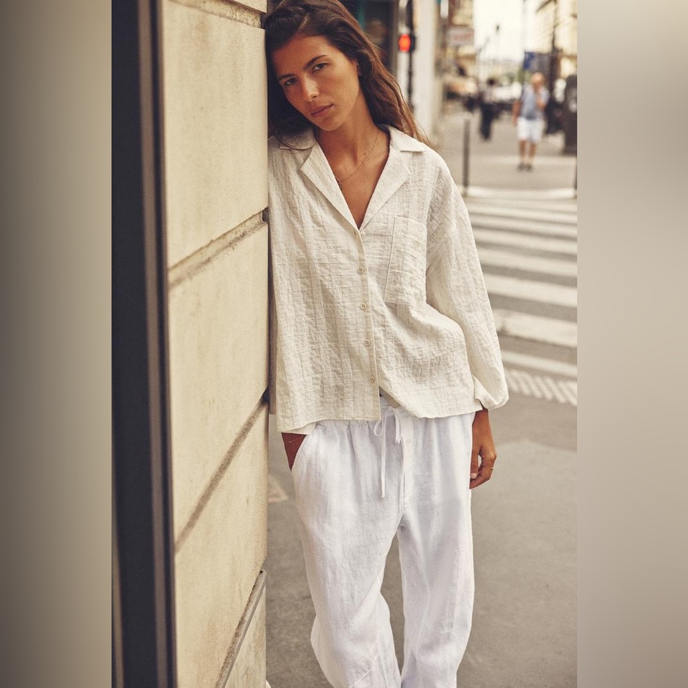 Zara TEXTURED PYJAMA-STYLE BLOUSE